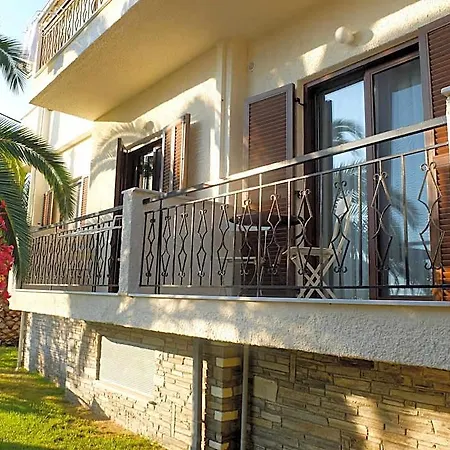 Kavala - Boutique 2* Prínos